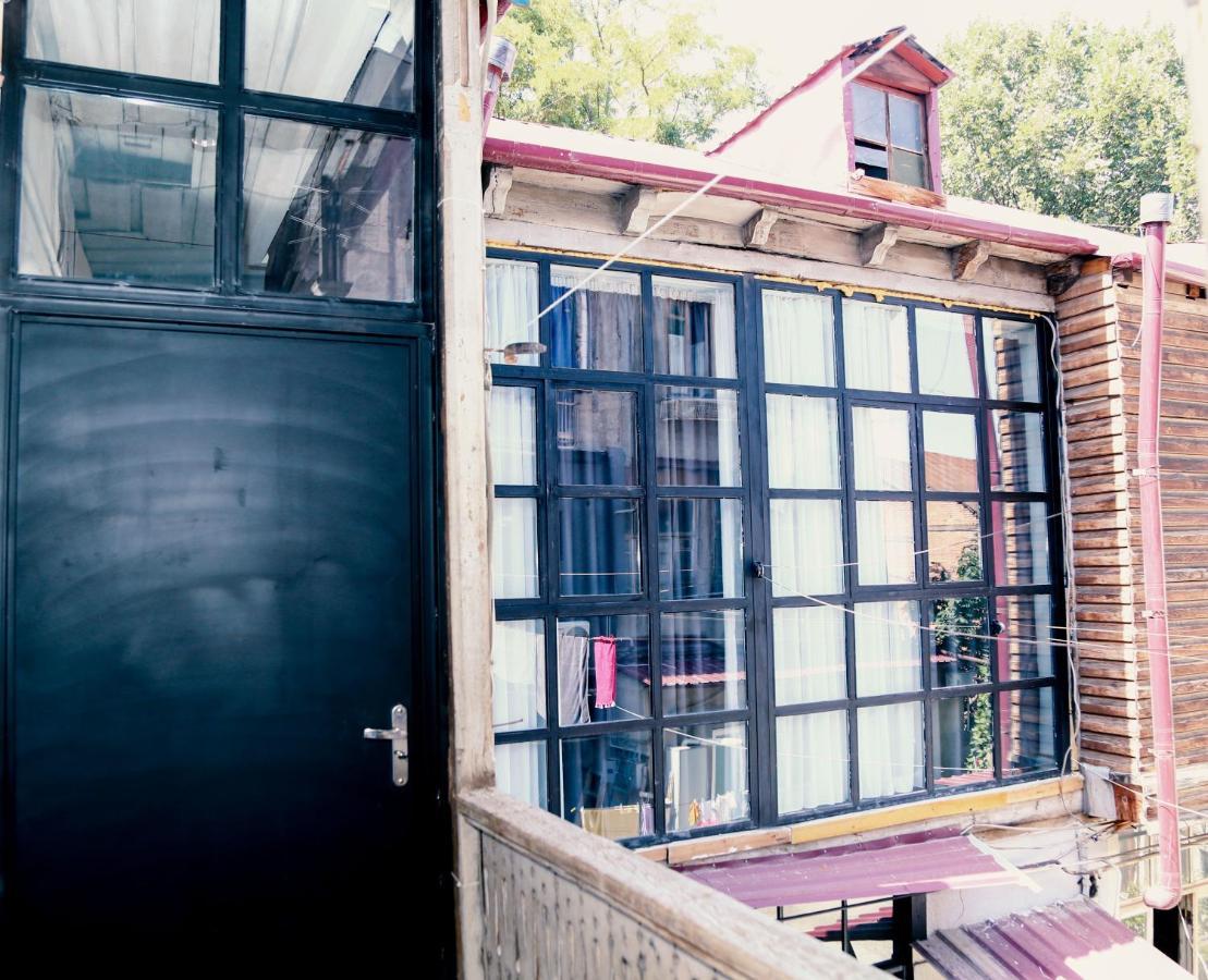 Panchitos Apartment Tbilisi Exterior photo
