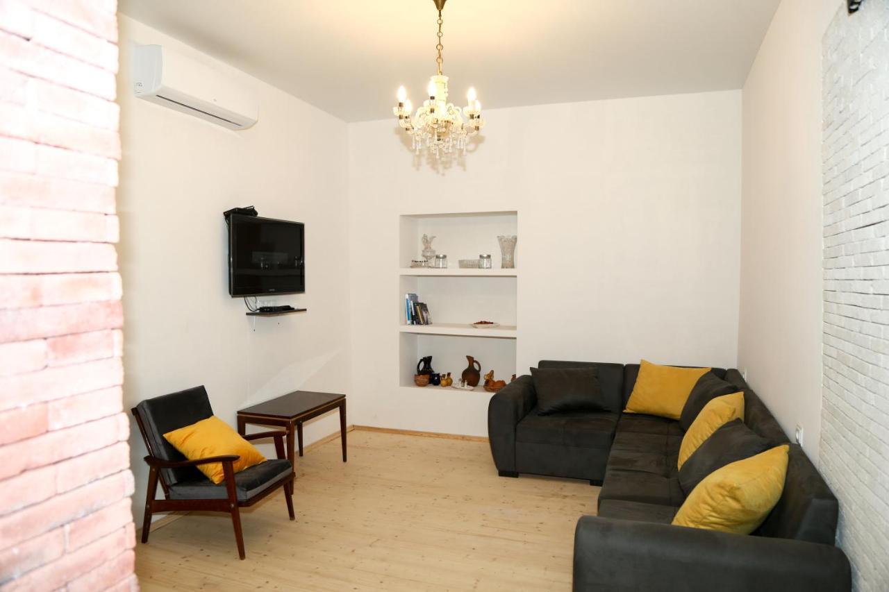 Panchitos Apartment Tbilisi Exterior photo